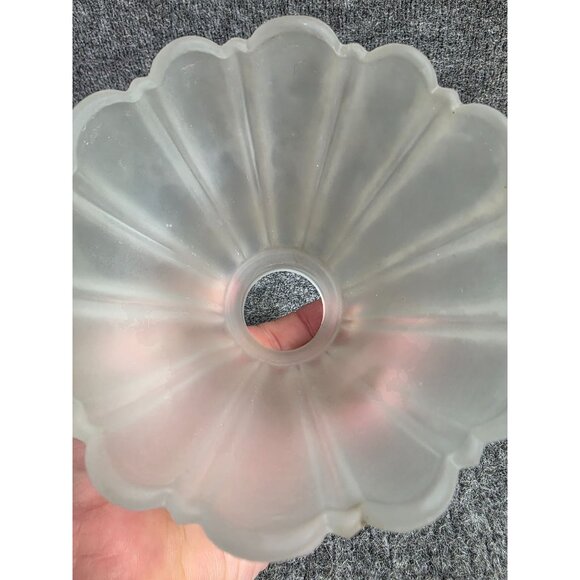 Frosted Glass Lampshade Ribbed Design 4.25 Inch Scalloped Edge 1.75 Fitter - Picture 4 of 5
